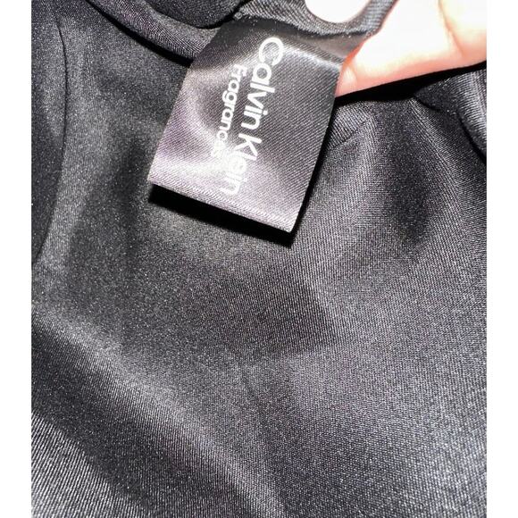 Celvin Klein Small Black tote With Sports Strap - Picture 7 of 15